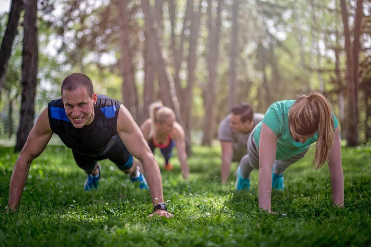 People doing pushups